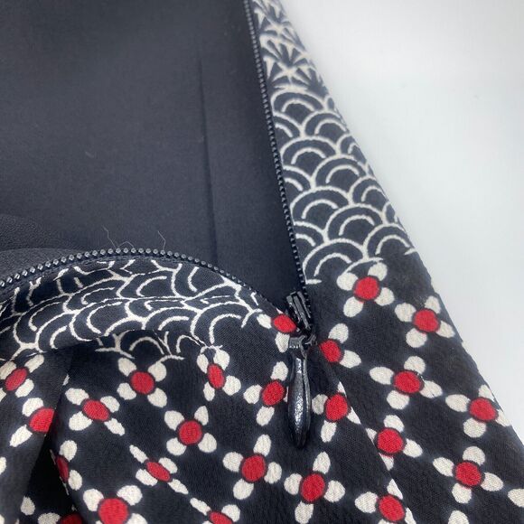 Talbots Long Pleated Full Skirt Geometric Print Lined Side Zip Black Red Size 6 - Picture 4 of 10